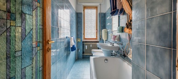 3 Schlafzimmer Wohnung in Milan, Italy, Nr. 358026 11