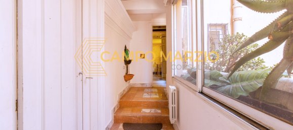 3 bedrooms Apartment in Rome, Italy No. 335215 9