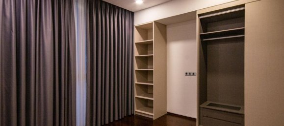 4 bedrooms Duplex in District 3, Vietnam No. 18416 8
