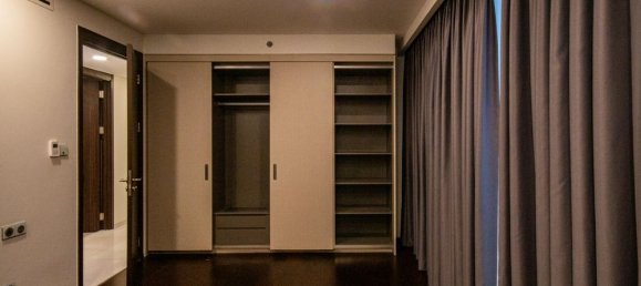 4 bedrooms Duplex in District 3, Vietnam No. 18416 10