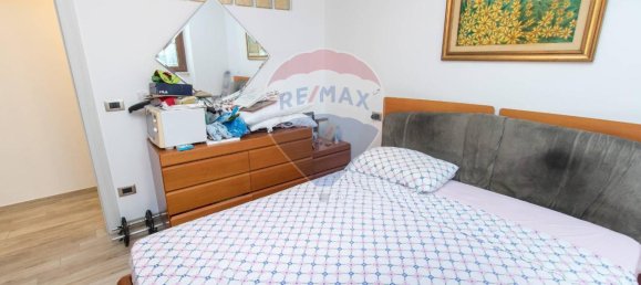 Casa de 9 habitaciónes en Manoppello, Italy No. 65665 17