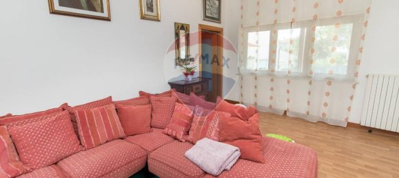 Casa de 9 habitaciónes en Manoppello, Italy No. 65665 29