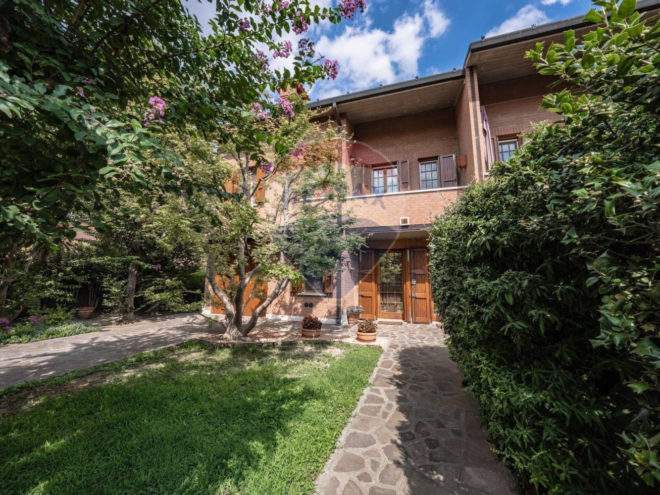 3 bedrooms Villa in Ferrara, Italy No. 347994