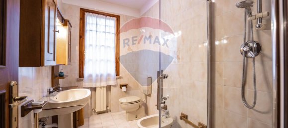 3 bedrooms Villa in Ferrara, Italy No. 347994 12