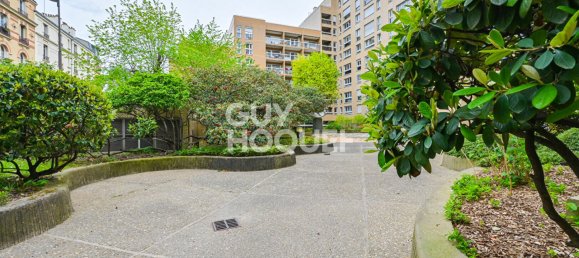 1 bedroom Apartment in Paris, France No. 334722 7