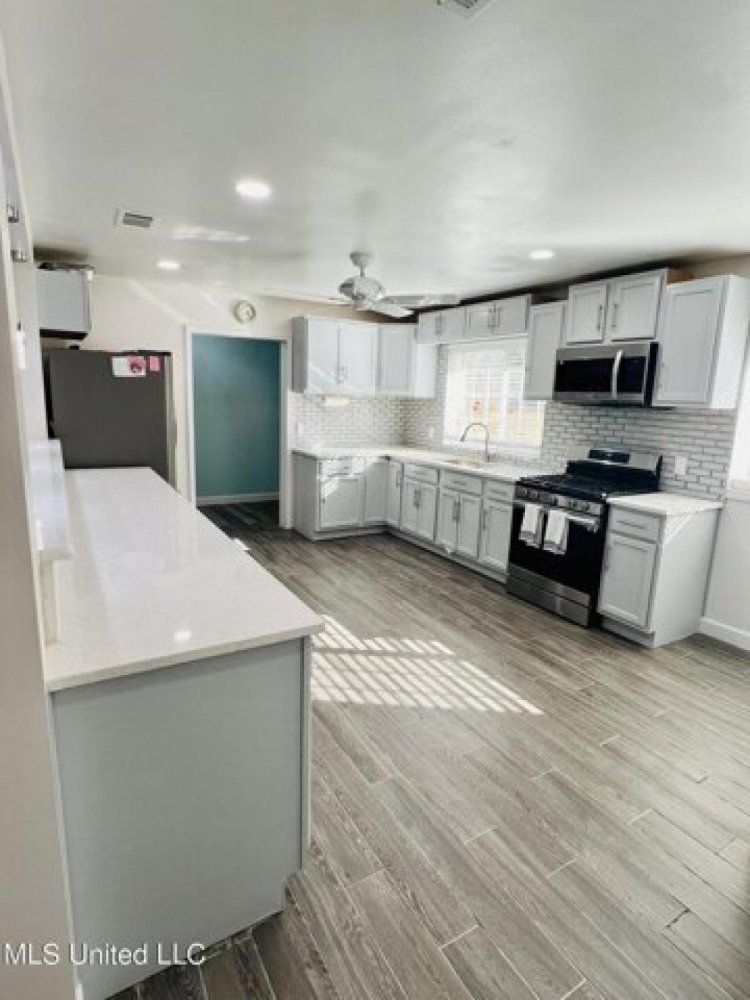 4 bedrooms House in Laurel, USA No. 407375