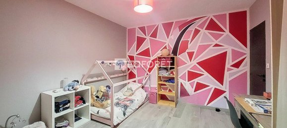 6 bedrooms House in Charmes, France No. 54573 12