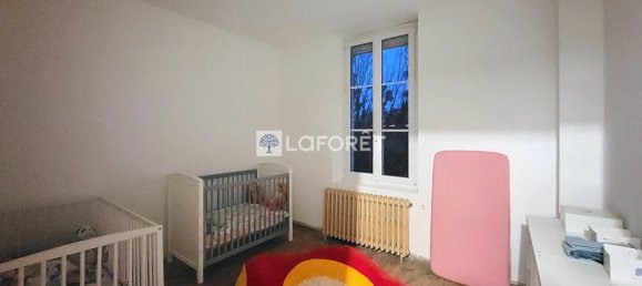 6 bedrooms House in Charmes, France No. 54573 13