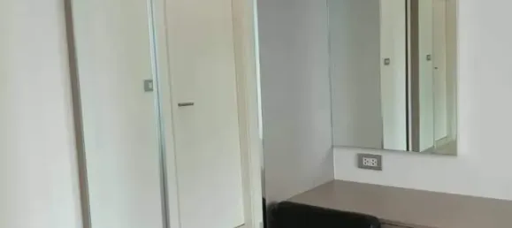 Apartamento em condomínio em Khlong Toei, Thailand N.º 64699 7