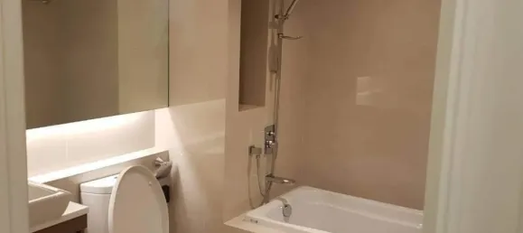 Apartamento em condomínio em Khlong Toei, Thailand N.º 64699 5