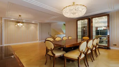 6 rooms House in Dobling, Austria No. 120238