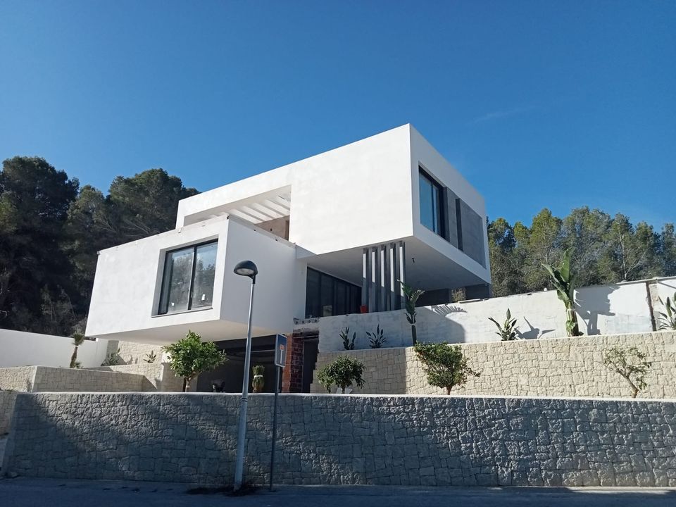 4 bedrooms Villa in Moraira, Spain No. 275929