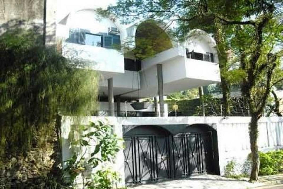 Casa de 4 dormitorios en Sao Paulo, Brazil No. 467316