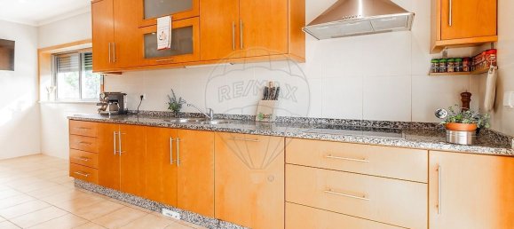 3 bedrooms House in Bico, Portugal No. 180221 4