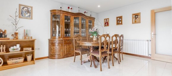 3 bedrooms House in Bico, Portugal No. 180221 17