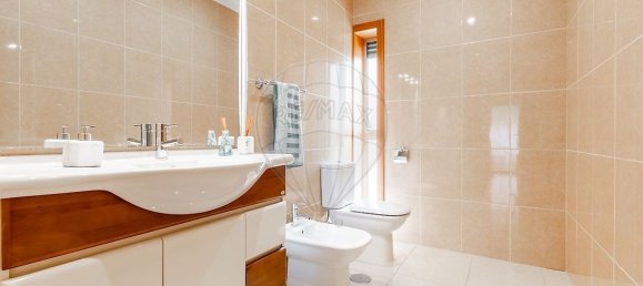 3 bedrooms House in Bico, Portugal No. 180221 19