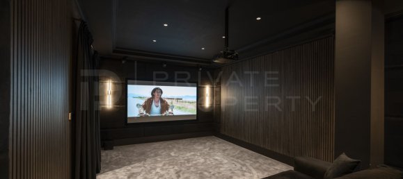 Вилла с 8 спальнями в Малага, Испания № 48456 37