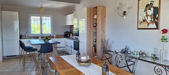 5 bedrooms Villa in Pietrosella, France No. 59920 7