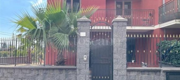 8 bedrooms Villa in Catania, Italy No. 349405 6