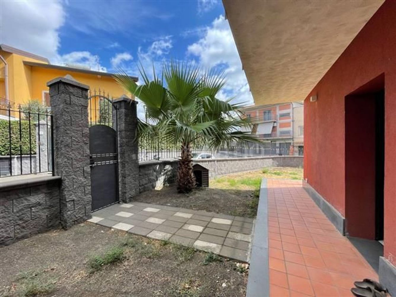 8 bedrooms Villa in Catania, Italy No. 349405