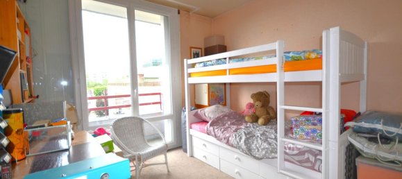 2 غرف نوم شقة في Villeneuve-la-Garenne, France رقم 325626 7