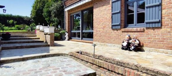 2 bedrooms House in Reclinghem, France No. 275556 3