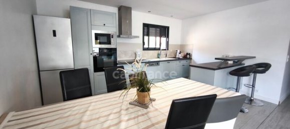 Дом с 3 спальнями в Ле Теш, Франция № 317545 3