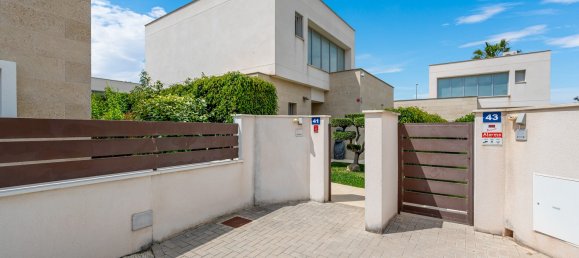 3 bedrooms Villa in Alicante, Spain No. 145826 30