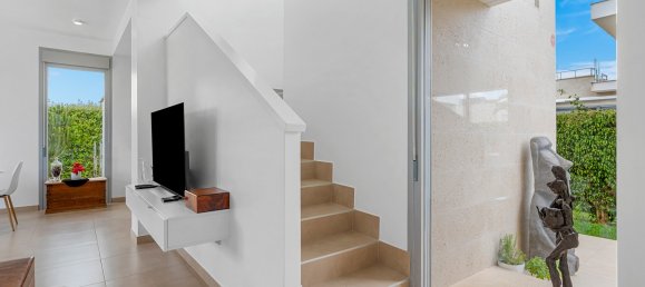 3 bedrooms Villa in Alicante, Spain No. 145826 17