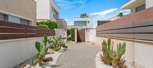 3 bedrooms Villa in Alicante, Spain No. 145826 29