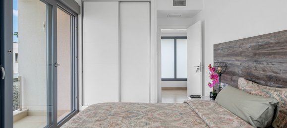 3 bedrooms Villa in Alicante, Spain No. 145826 18