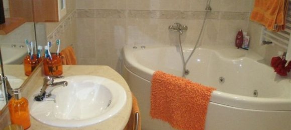 5 bedrooms Villa in Calpe, Spain No. 5338 18