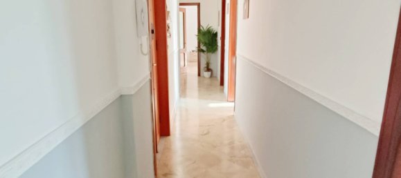 3 rooms Apartment in Casoria, Italy No. 122993 4