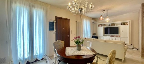 5-Zimmer Haus in Castelfranco di Sotto, Italy, Nr. 164638 7