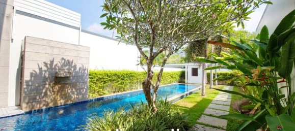 4 bedrooms Bungalow in Bang Tao, Thailand No. 18996 4