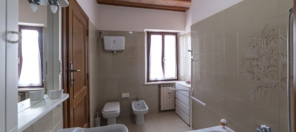 3 bedrooms Duplex in Montalcino, Italy No. 362780 16
