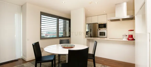 3 غرف نوم منزل ذو طابقين في Cascais, Portugal رقم 96345 8