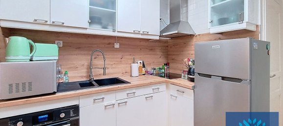 3 bedrooms House in Breuillet, France No. 170278 2