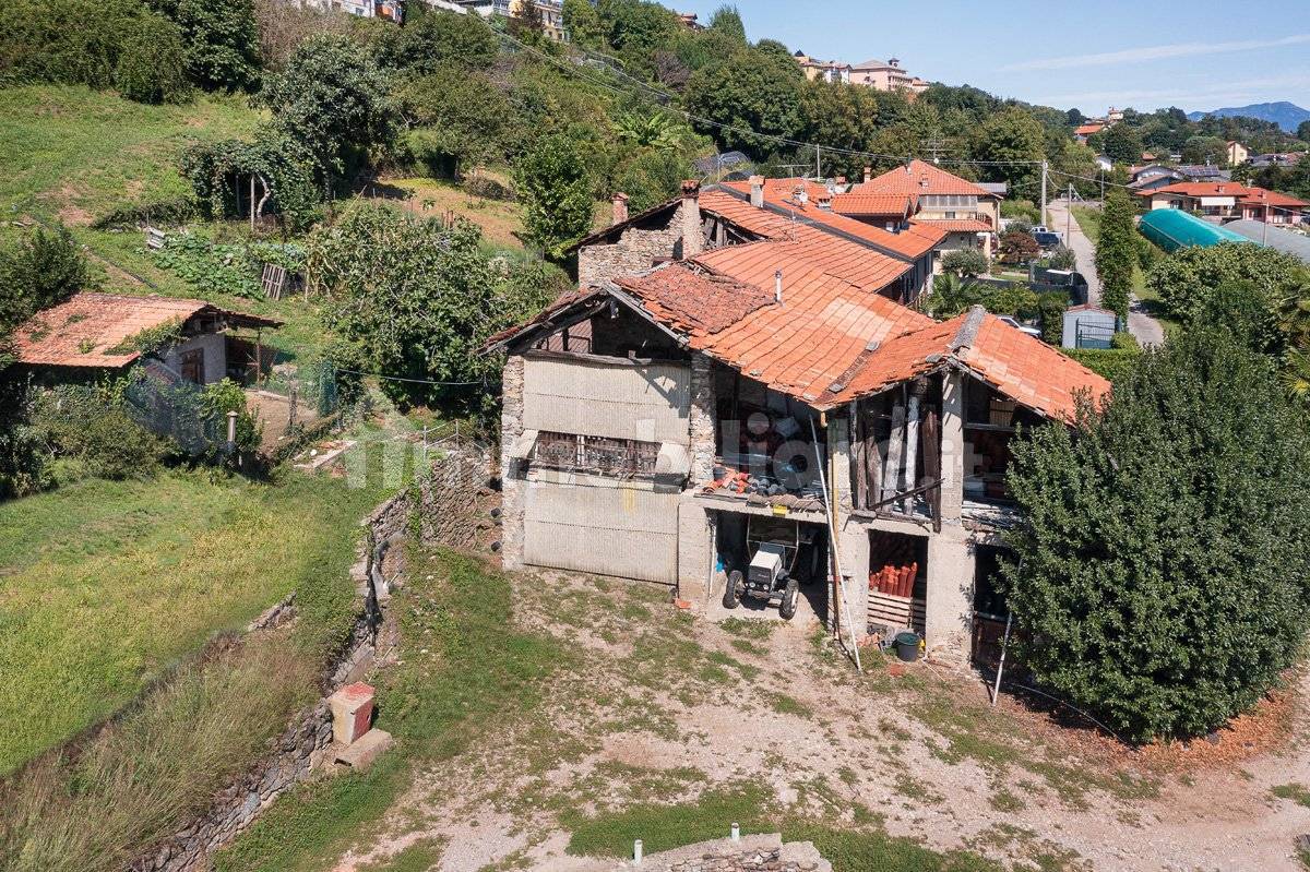 4 غرف نوم منزل في Nebbiuno, Italy رقم 163094