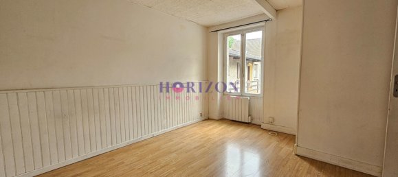 2 chambres Appartement à La Chapelle-en-Serval, France No. 86535 4