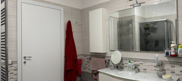 3 Schlafzimmer Wohnung in Nonantola, Italy, Nr. 17269 16