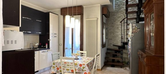 3 Schlafzimmer Wohnung in Nonantola, Italy, Nr. 17269 10