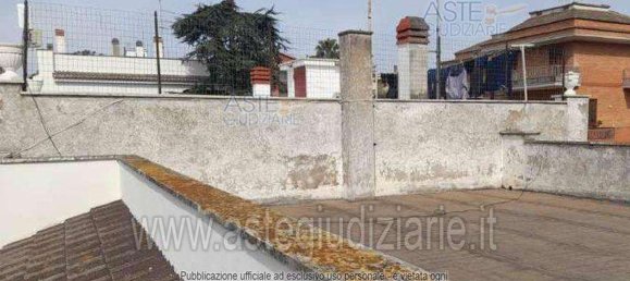 Casa de 5 divisões em Anzio, Italy N.º 198230 45