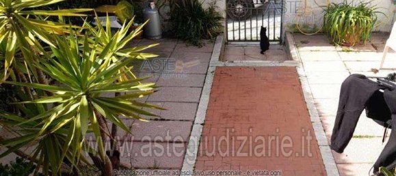 Casa de 5 divisões em Anzio, Italy N.º 198230 28