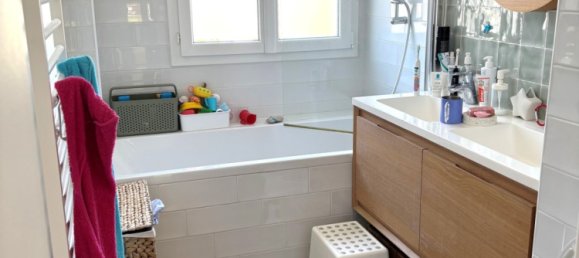 3 bedrooms Apartment in Neuilly-sur-Seine, France No. 291717 8