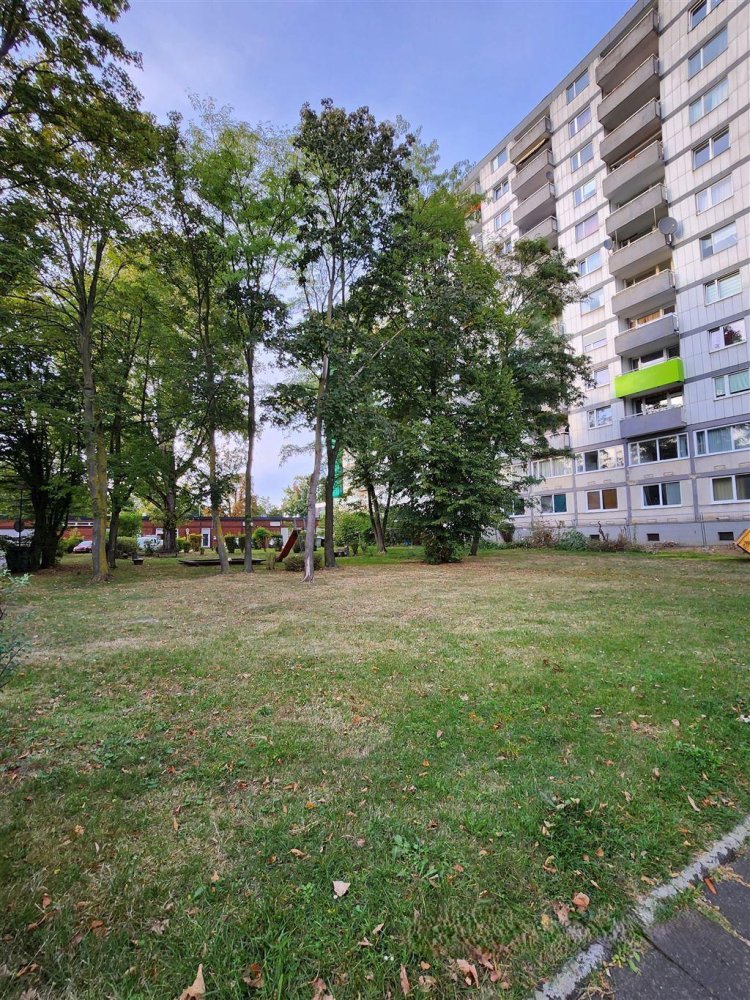 Квартира с 2 спальнями в Леверкузен, Германия № 80362