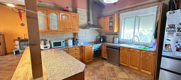 3 bedrooms Villa in Mutxamel, Spain No. 128278 6