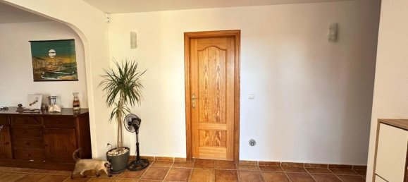 3 bedrooms Villa in Mutxamel, Spain No. 128278 11