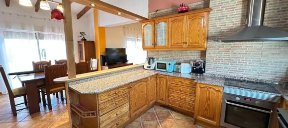 3 bedrooms Villa in Mutxamel, Spain No. 128278 7