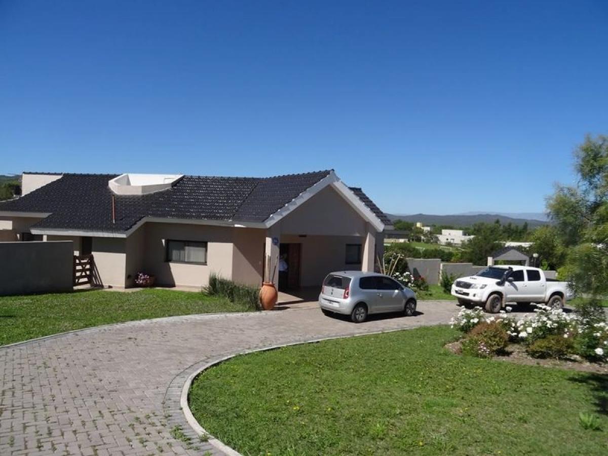 3 Schlafzimmer Haus in Cordoba, Argentina, Nr. 8508